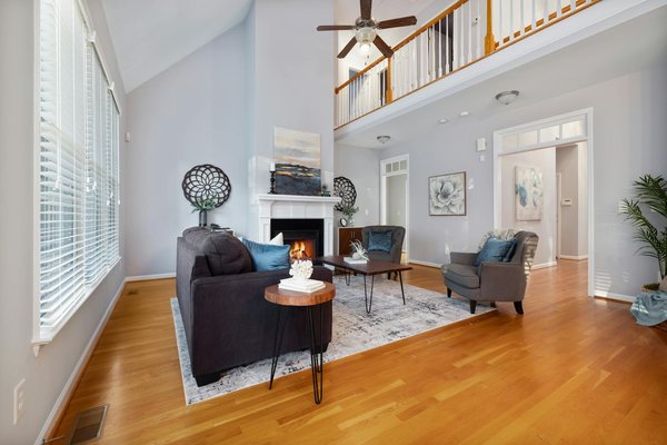 Décoration salon industriel : les étapes à suivre pour réussir